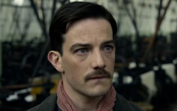 Ator de ‘Animais Fantásticos’ é preso após ser acusado de agressão sexual