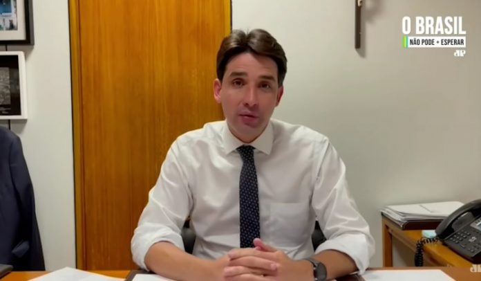 Deputado Silvio Costa Filho diz que reformas deverão ser votadas somente em 2022