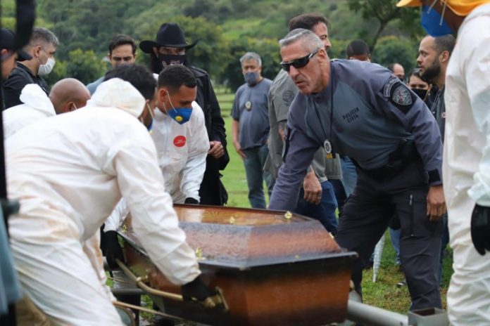 Parentes de mortos na favela do Jacarezinho estão com medo de retaliação
