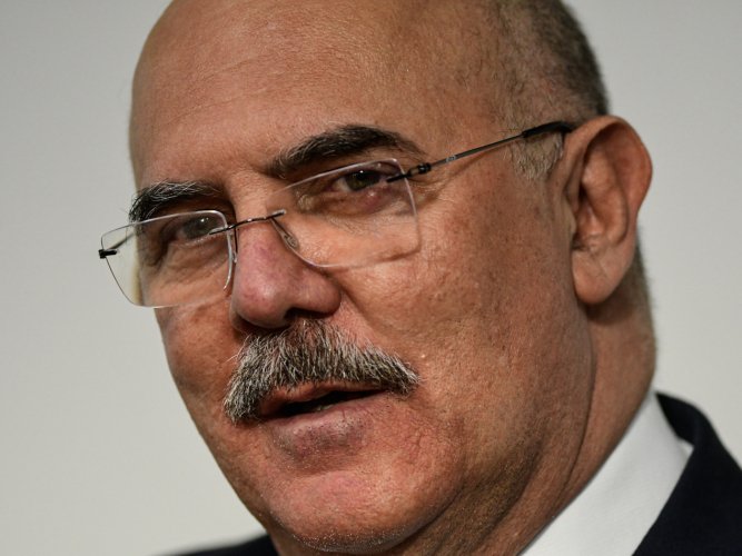 Ministro da Educação diz que Enem 2021 deve acontecer em ‘outubro ou novembro’