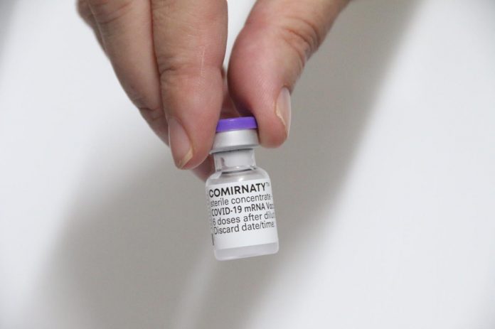 Natal inicia imunização com vacina da Pfizer para pessoas com comorbidades nesta quinta-feira (6). veja grupos