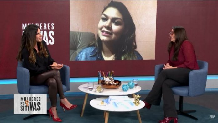 Professora conta como abriu empresa com R$ 600 e hoje tem milhares de estudantes