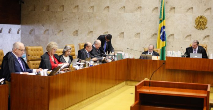 STF virou partido político e atua segundo a linha ideológica do PT e do que se identifica com a esquerda
