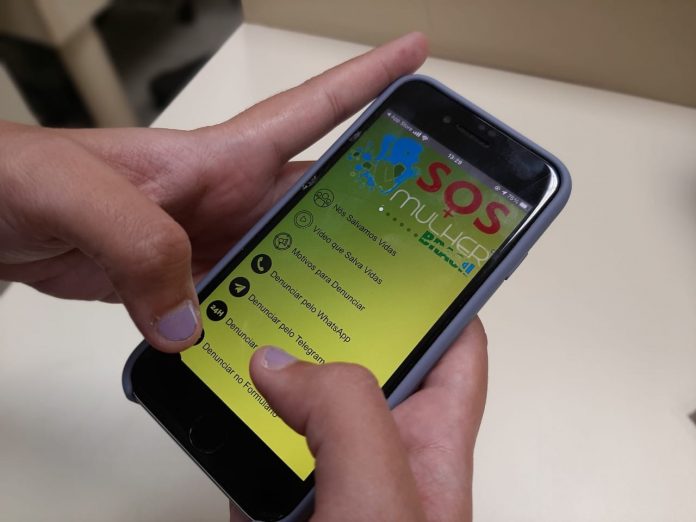 App ‘SOS Mulher Brasil’ adiciona novas formas para denunciar violência contra mulher e inclui atendimento em Libras