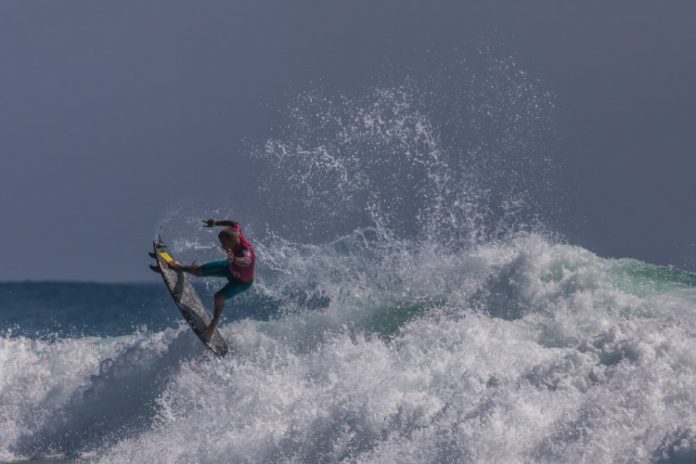 Com Medina fora das primeiras etapas, veja quem larga como favorito no Mundial de surfe