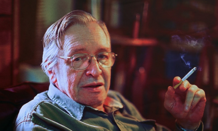 ‘Influência cultural de Olavo vai durar pelas próximas décadas’, diz cineasta brasileiro