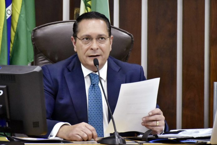 Presidente da Assembleia Legislativa do RN afirma que está infectado com Covid-19 e gripe ao mesmo tempo