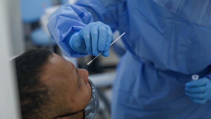 Veja os locais de testagem gratuita para Covid-19 em João Pessoa nesta terça-feira (1º)