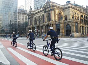 Aniversário de São Paulo: Cidade completa 468 anos e comemora com homenagem à Semana de 22