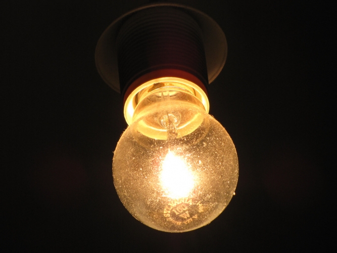 Famílias de baixa renda não terão cobrança adicional na conta de luz em fevereiro