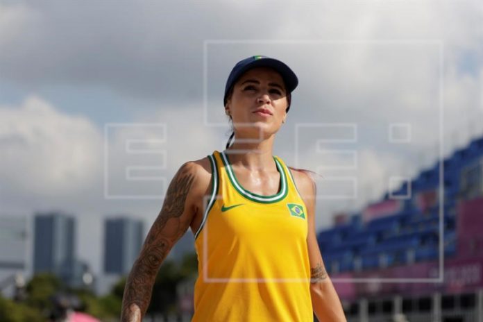 Bufoni faz post após anúncio do fim do casamento de Medina, e público vê indireta