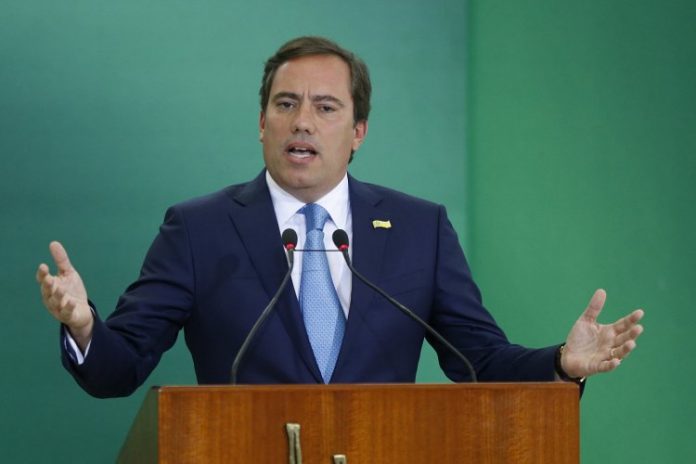 AO VIVO: Pedro Guimarães, presidente da Caixa, é o entrevistado do Direto ao Ponto desta segunda; assista