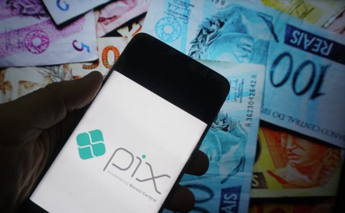 Brasileiros sofrem uma tentativa de fraude a cada 7 segundos, mostra levantamento