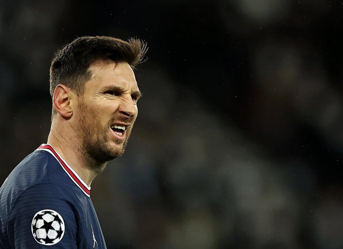 Messi e outros três jogadores do PSG estão com Covid-19