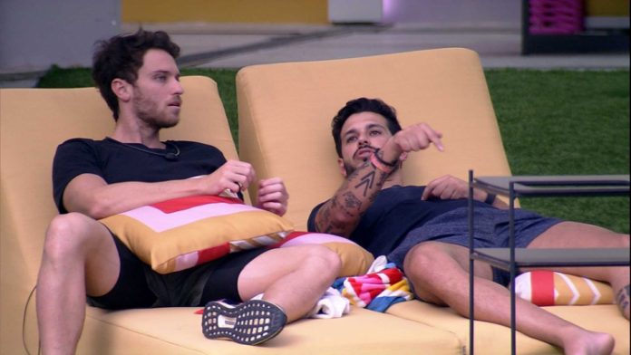 ‘BBB 22’: Depois de discussão com Bárbara, Rodrigo se desentende com Lucas