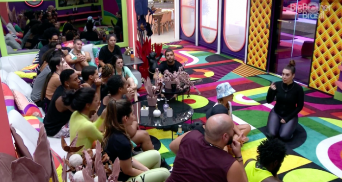 22 participantes no ‘BBB 22’? Tadeu Schmidt dá dica e internautas especulam; entenda