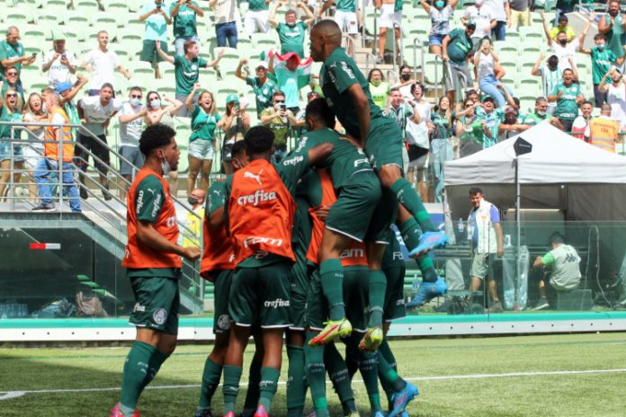 Com direito a goleada, Palmeiras vence Santos e conquista título inédito na Copinha
