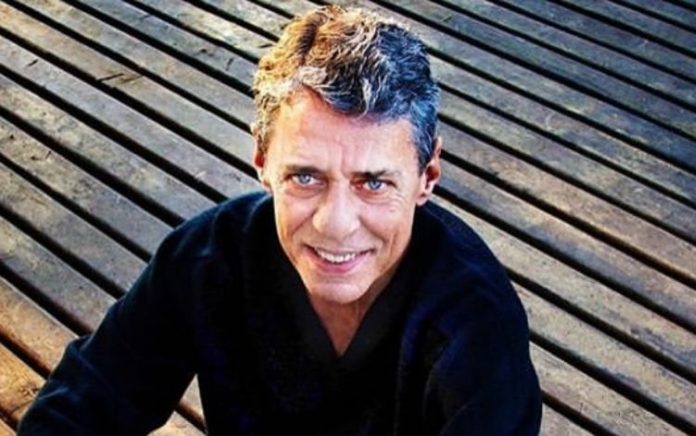 Chico Buarque explica por que não cantará mais ‘Com Açúcar Com Afeto’