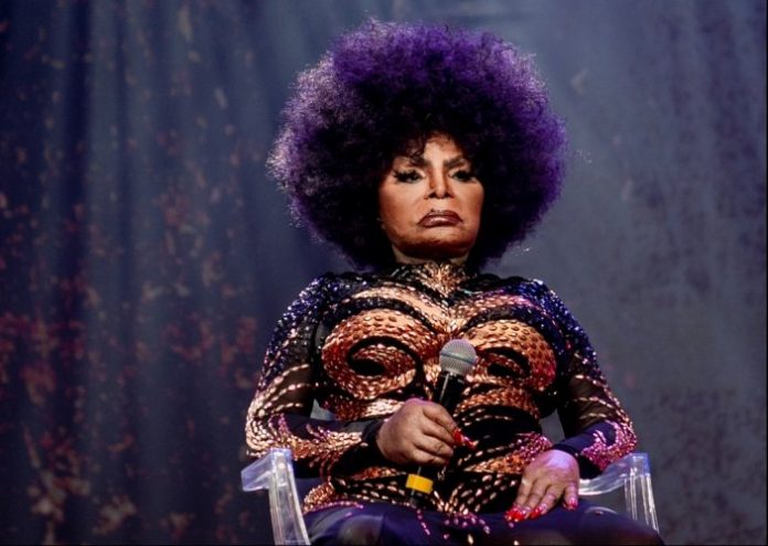 Último show de Elza foi em Belém e reuniu milhares de fãs; veja vídeo