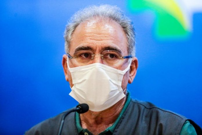 Queiroga diz que Ômicron pressiona o sistema de saúde e não pode ser menosprezada