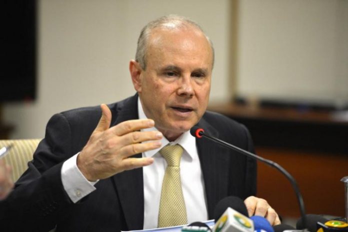 Mantega descarta possibilidade de voltar a ser ministro caso Lula seja eleito presidente