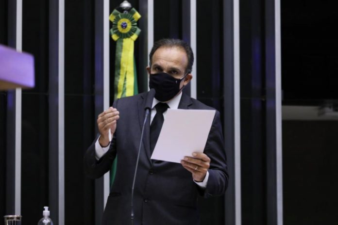 Congresso avalia rediscutir orçamento; aliados do governo apontam dificuldades