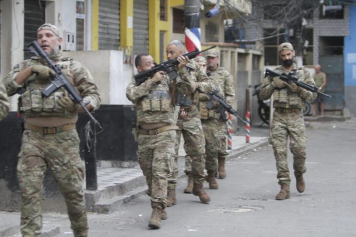 ‘Cidade Integrada vai fracassar como as UPPs se não contemplar educação e lazer’, diz ex-capitão do Bope