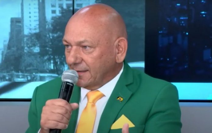 Hang critica Twitter por parcialidade em suspensão de perfil: ‘A outra turma faz o que quer’