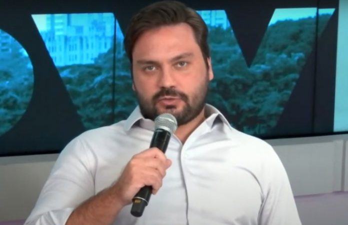 ‘Minha memória com Maia é de travar o Brasil, ele não é bom nome para nada’, afirma Filipe Sabará