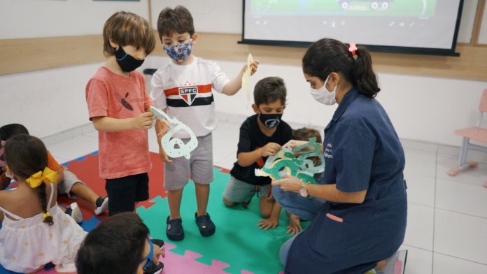 Crianças que estudam Gramática e Literatura têm mais chances de sucesso na escola