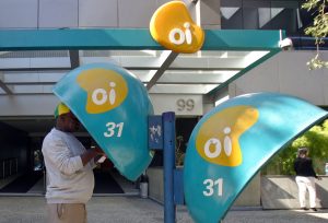 Clientes da Oi serão divididos entre Vivo, Tim e Claro; veja para qual você vai
