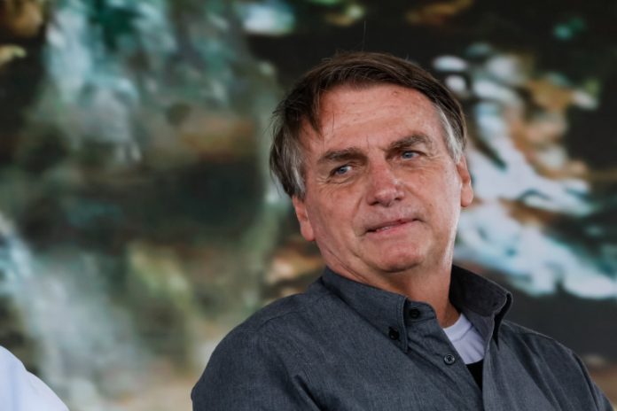 Bolsonaro se compara a Dom Pedro II e ressalta amizade do Brasil “com todas as nações do mundo”