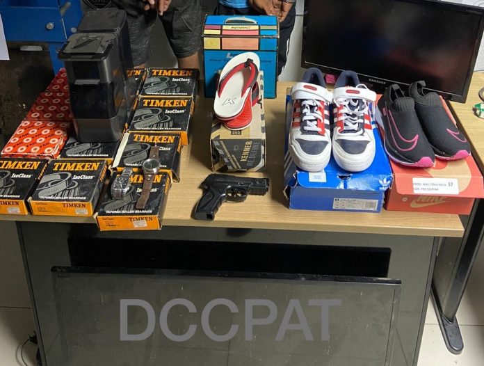 Polícia prende suspeitos de participação em assaltos na orla de João Pessoa