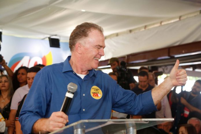 Piora clima para formação de federação entre PT e PSB