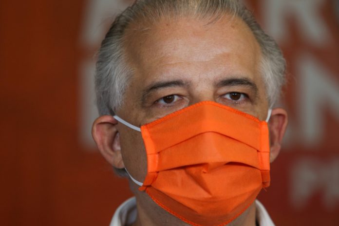 Márcio França confirma candidatura ao governo de SP e complica acordo com Lula