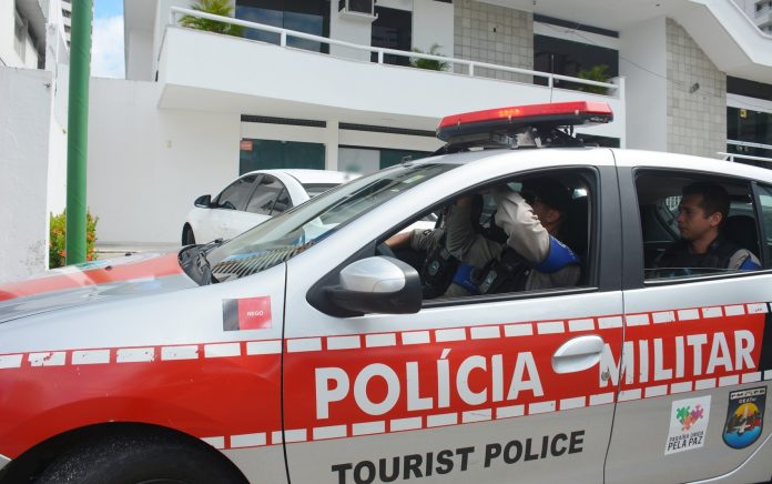 Suspeitos são presos após assalto no Manaíra Shopping, em João Pessoa