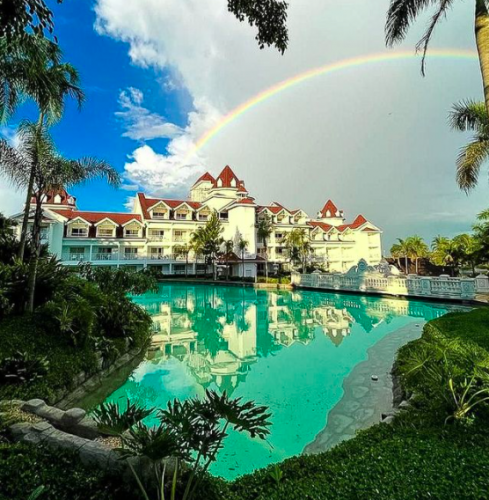 Incêndio em resort deixa ao menos 12 feridos no interior de SP