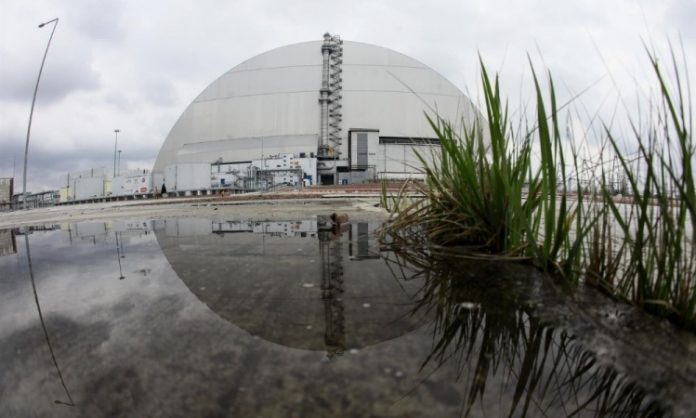 Parlamento ucraniano diz que houve aumento de raios gama em Chernobyl; Rússia diz que está tudo normal