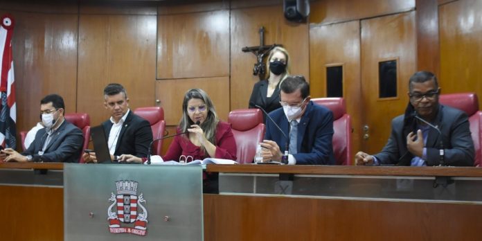 CPI da banda larga constata abusos contratuais e insegurança nas vias públicas de João Pessoa