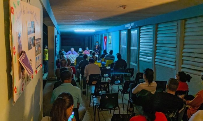 Cuba discute casamento homoafetivo e barriga de aluguel para renovar o Código de Famílias