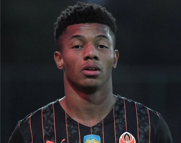 São Paulo tenta repatriar David Neres em meio ao conflito entre Ucrânia e Rússia