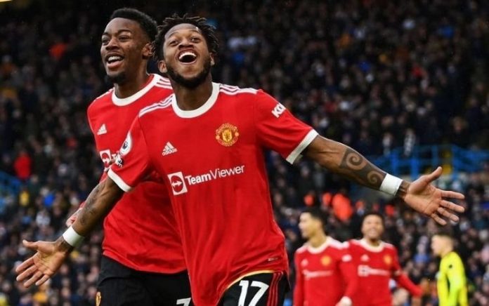 Manchester vence Leeds em partida com gols de Fred e Raphinha
