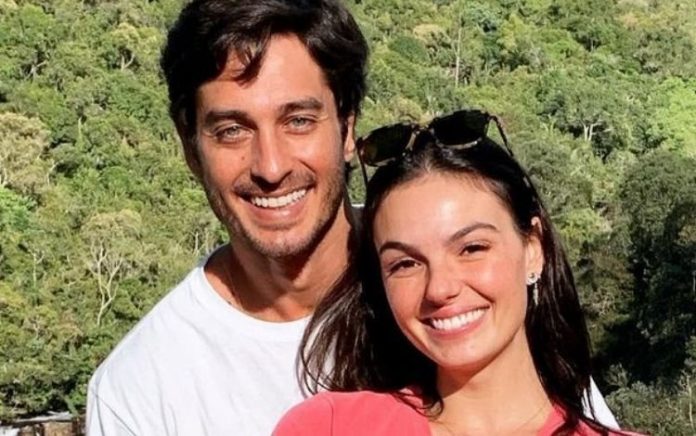 Casamento de Isis Valverde com André Resende chega ao fim após 6 anos