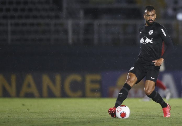 Flamengo contrata zagueiro Fabrício Bruno, do RB Bragantino; veja detalhes