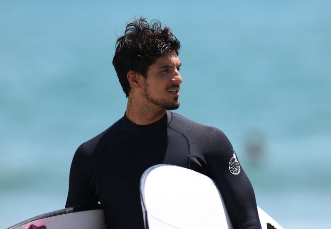 Gabriel Medina fala pela primeira vez após término com Yasmin Brunet