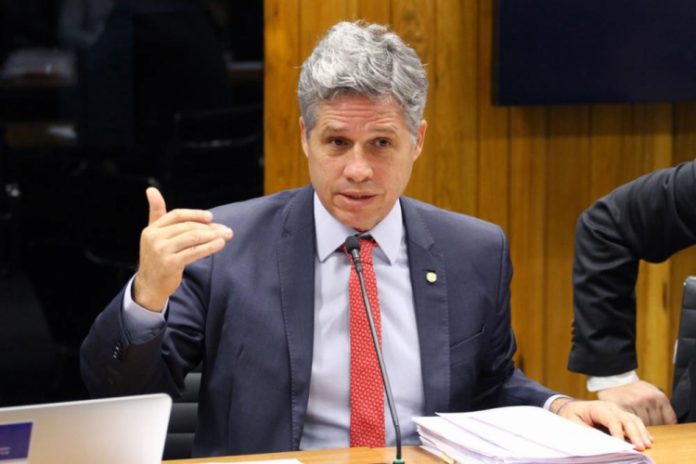 ‘Nunca vi um palanque do PT tão forte em SP’, diz secretário-geral do partido