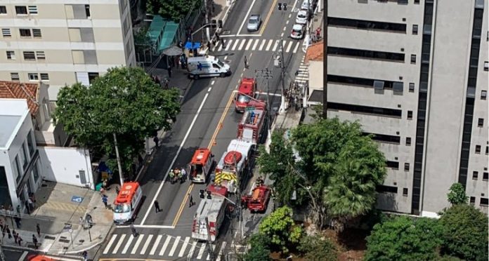 Incêndio atinge apartamento e deixa homem gravemente ferido em SP