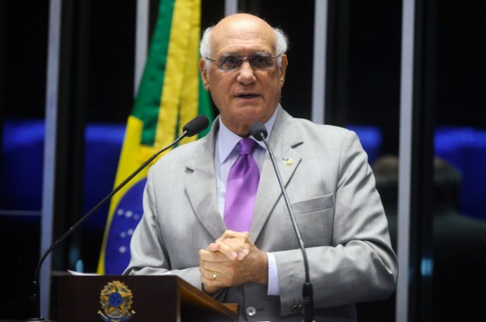 Senador Lasier Martins é o entrevistado do ‘Direto ao Ponto’ desta segunda-feira