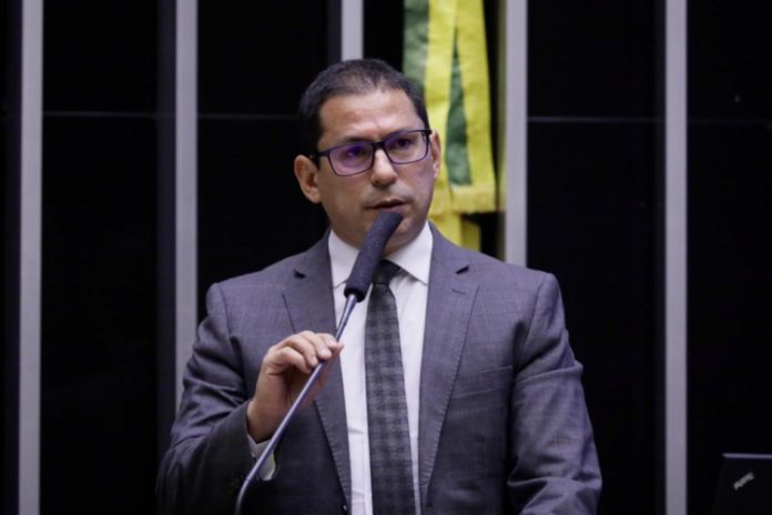 Só mudar o ICMS não resolve problema da alta dos combustíveis, afirma Marcelo Ramos