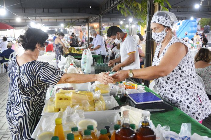 Feira Móvel do Produtor inscreve para cadastro de novos comerciantes, em João Pessoa
